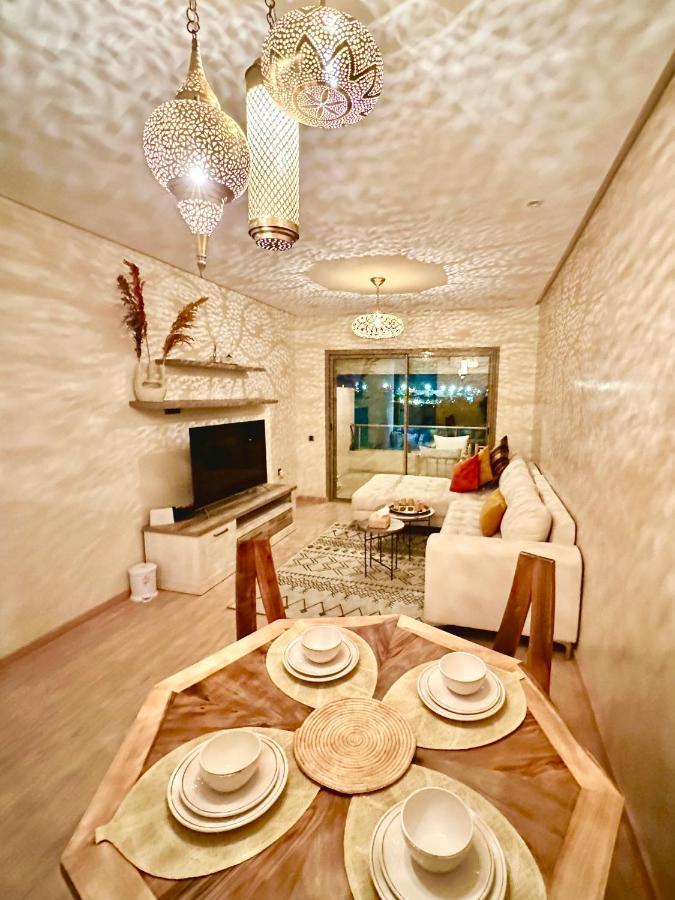 Sunny Square Apartment Marrakesh Bagian luar foto