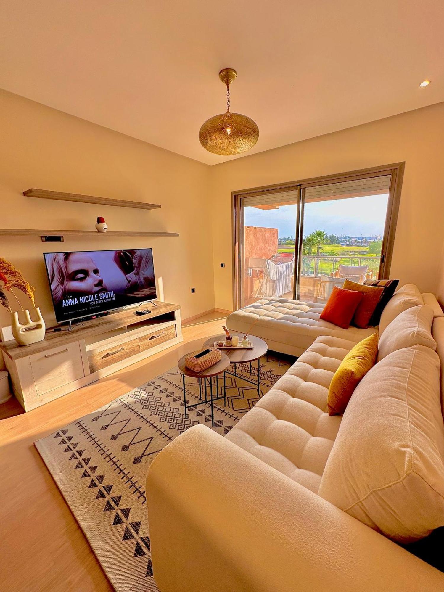 Sunny Square Apartment Marrakesh Bagian luar foto